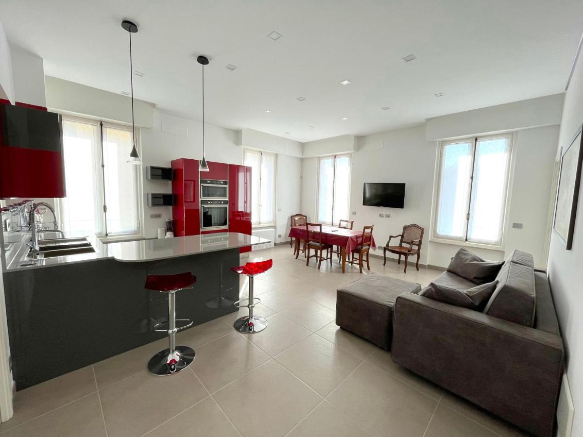 Apartament High Class In The Old Town Chiavari